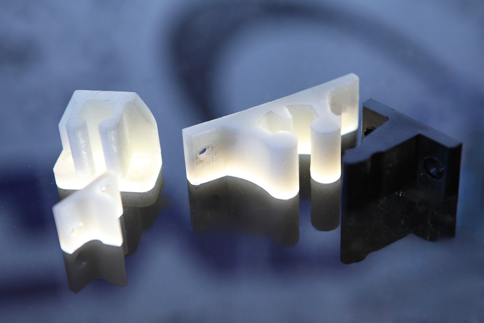 STAMPAGGIO-MATERIE PLASTICHE (2) 2